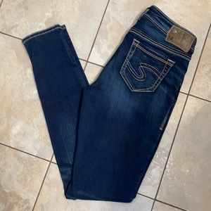 Silver Jeans Suki Super Skinny Dark Wash W26/L31